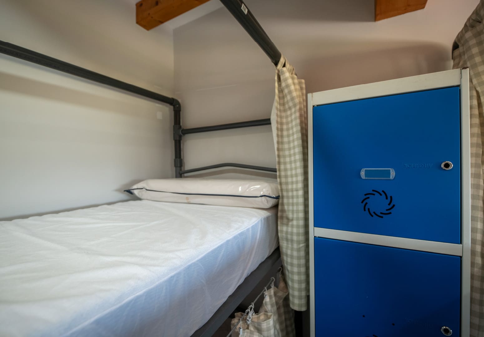 Mesa de trabajo 7 copia 8-80